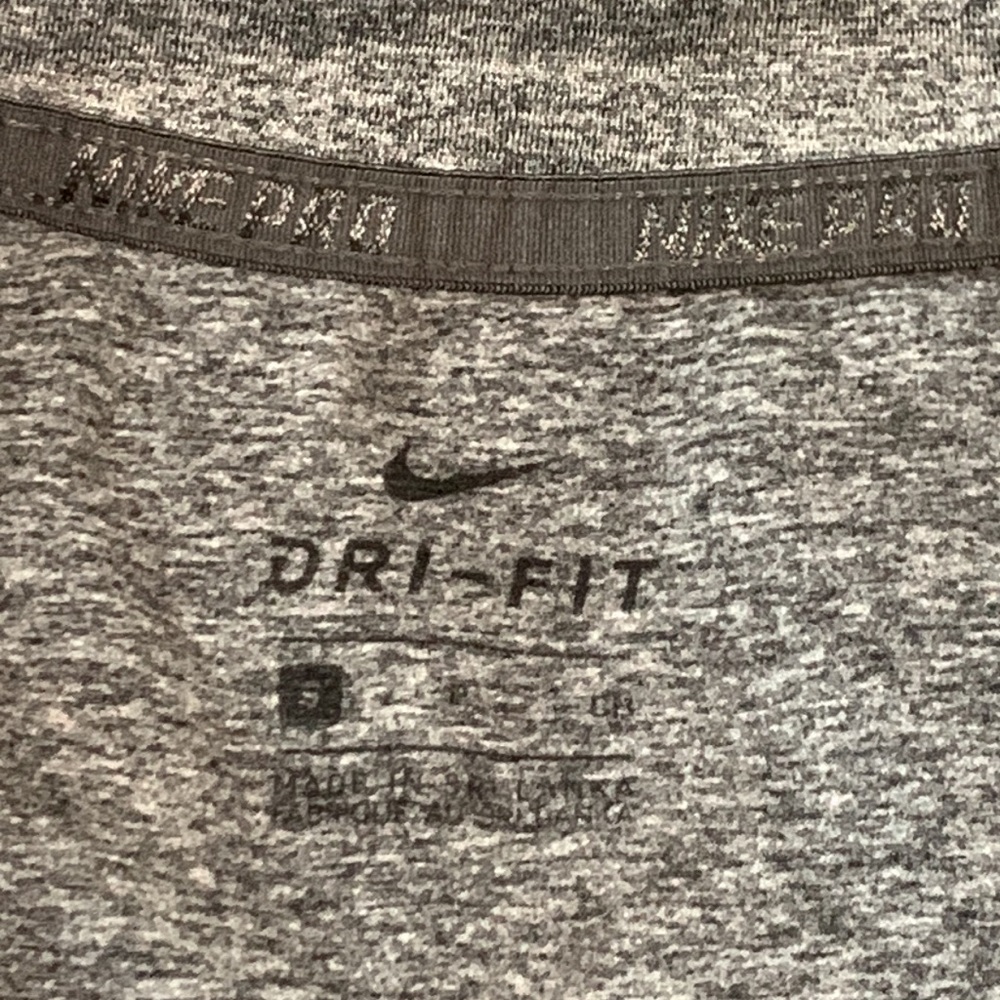 NIKE Pro Warm Half Zip Running Top - Small - Picture 3 of 7